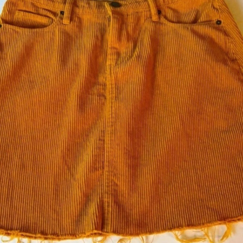BLANK NYC Mustard Corduroy Skirt 28 raw edge frayed hem 6-8 Medium